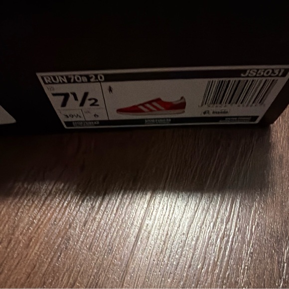 Adidas Run 70s 2.0 JS5031 Red Retro Casual Sneakers Lifestyle Women's Sizes 7.5 - Picture 5 of 5